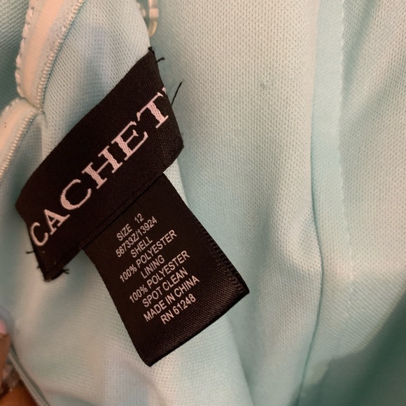 Size 12 formal teal blue, with gold and silver accent gown - Picture 5 of 5